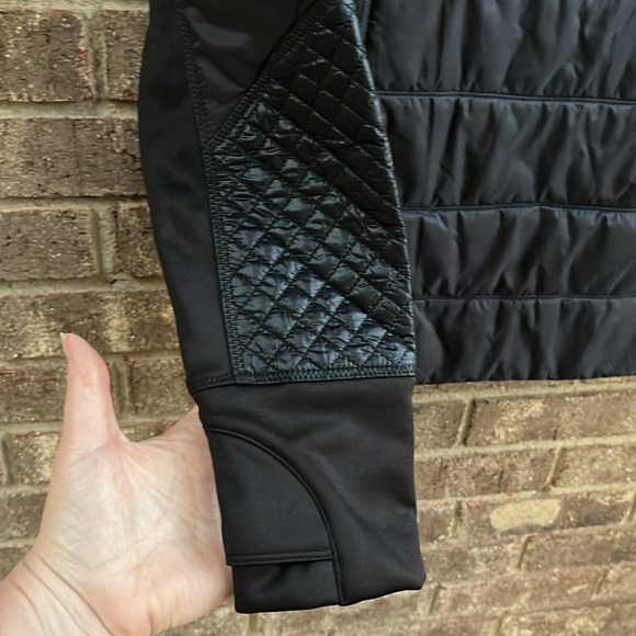 NWT Athleta Rock Ridge PrimaLoft Jacket Size Small - Picture 6 of 7